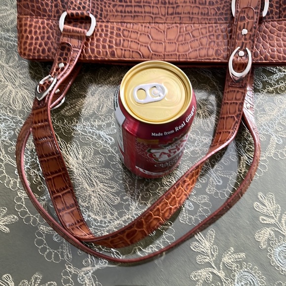 Charlie Lapson embossed handbag, excellent condition - Picture 13 of 15